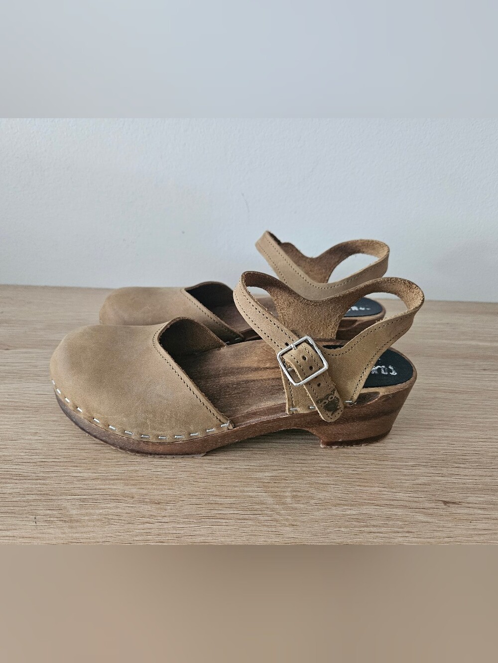Sandgrens Swedish Clogs Size 39